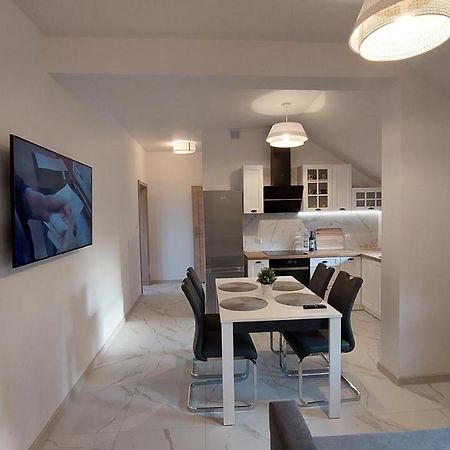 Apartamenty Starowiejska 39, Ryczow - 10Km Od Zator Energylandia Bagian luar foto