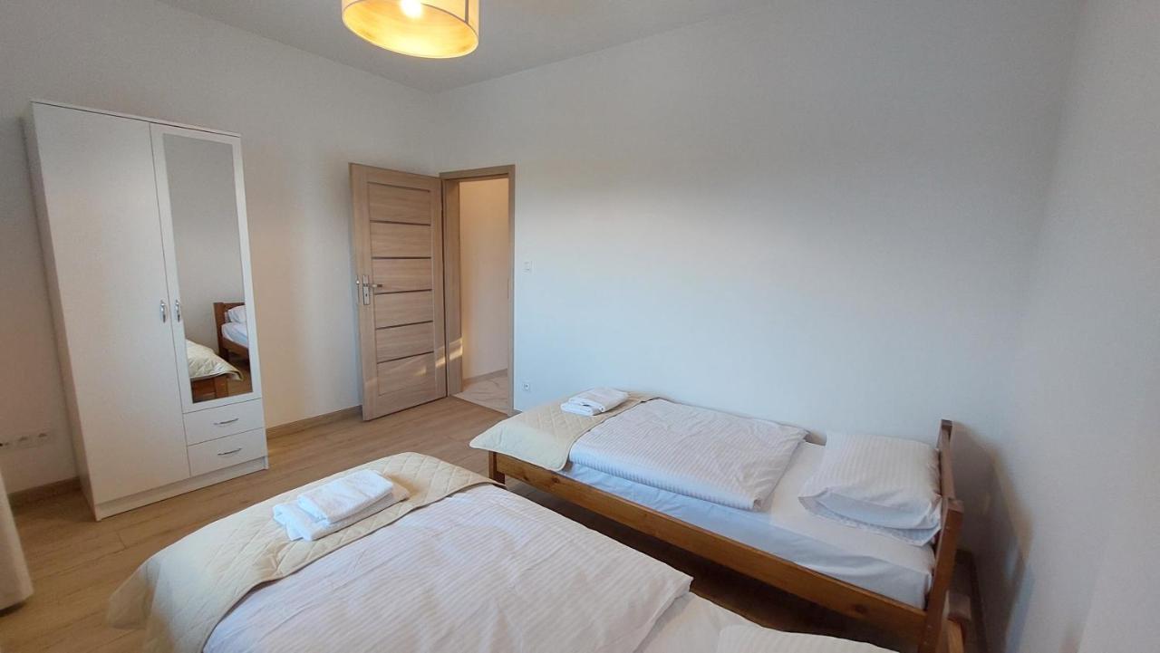 Apartamenty Starowiejska 39, Ryczow - 10Km Od Zator Energylandia Bagian luar foto