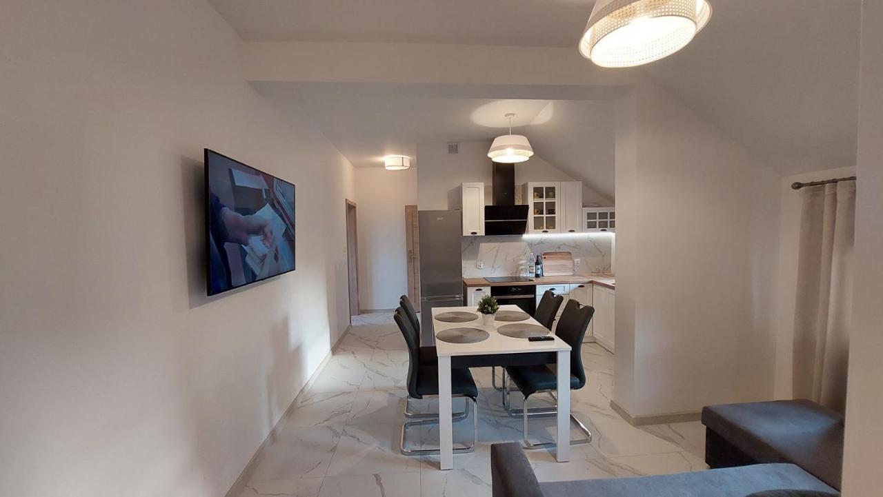 Apartamenty Starowiejska 39, Ryczow - 10Km Od Zator Energylandia Bagian luar foto