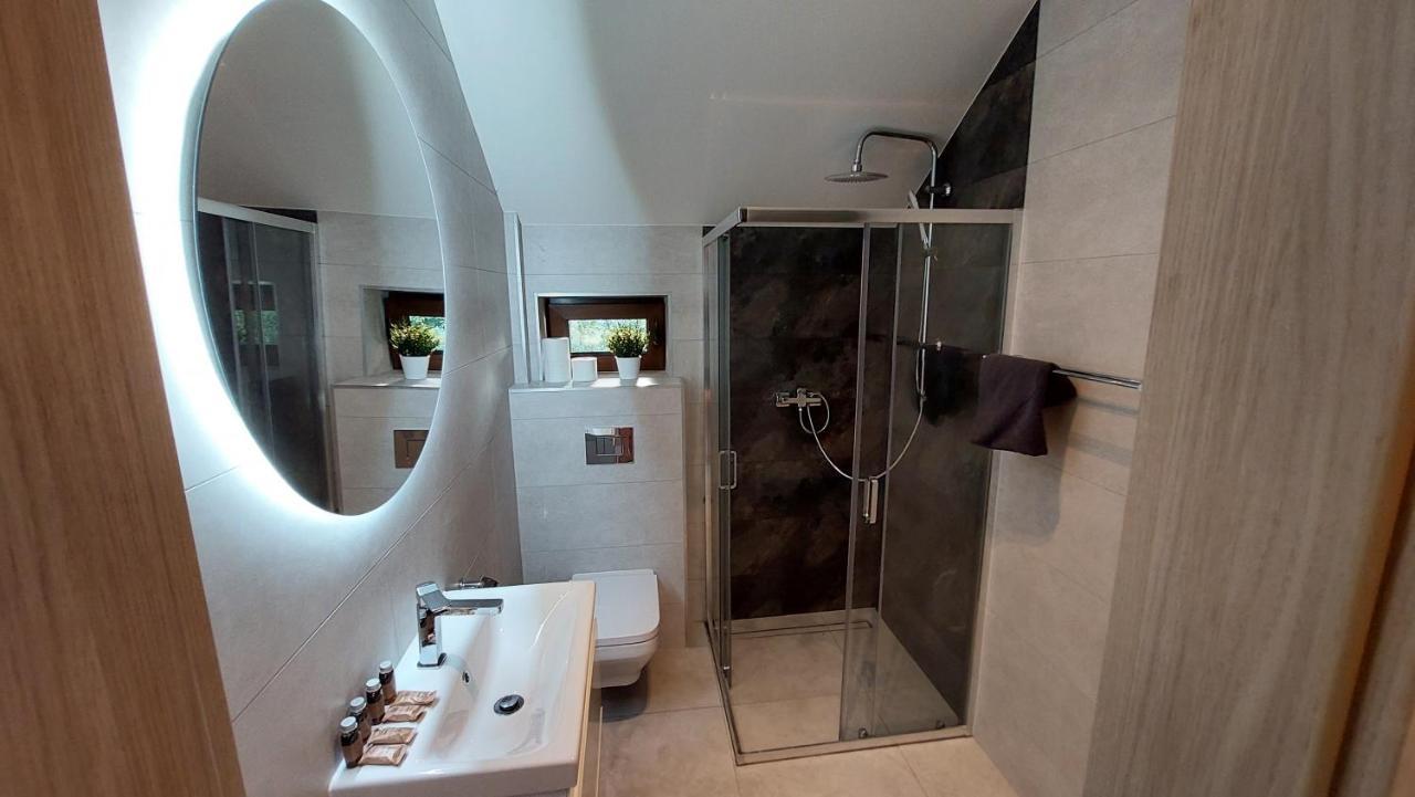 Apartamenty Starowiejska 39, Ryczow - 10Km Od Zator Energylandia Bagian luar foto